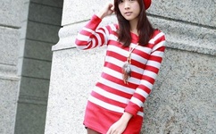 白祙女生手脚被绑TK的微博